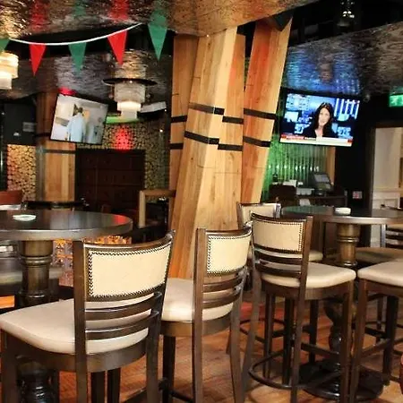 호텔 로얄 앤 메릴 레저 클럽 3*