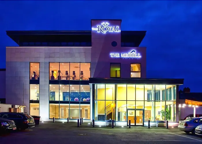 Hotel The Royal & Leisure Centre