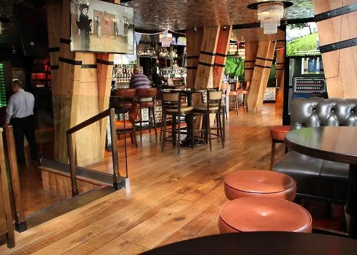 皇家酒店和美林休闲俱乐部 酒店 布瑞