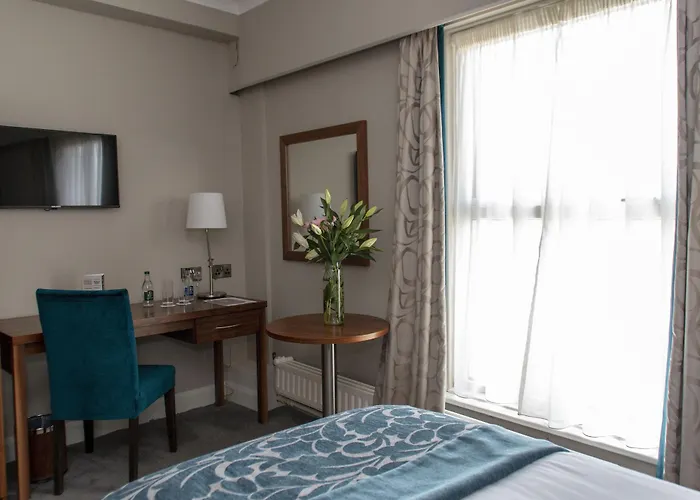 皇家酒店和美林休闲俱乐部