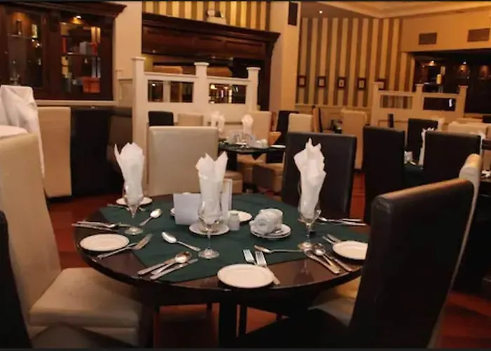 皇家酒店和美林休闲俱乐部 酒店 布瑞