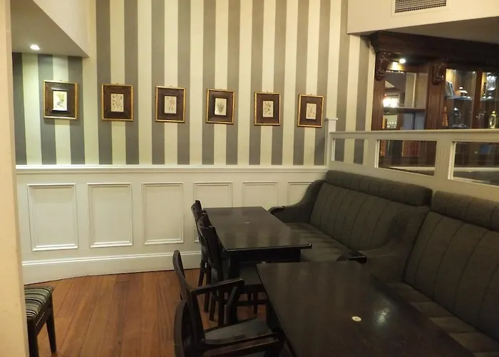 皇家酒店和美林休闲俱乐部 酒店